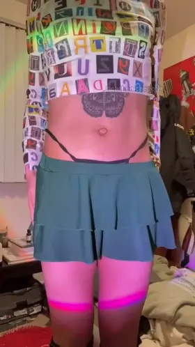 Who can suck from the back? 👀