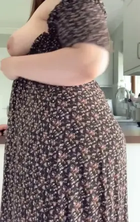 A peak under my dress to brighten your Monday!