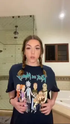 Oversized shirt challenge 😇