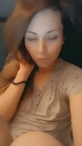 Spreading myself like butter on toast for you this morning, hope you don’t mind sausage with that 🧈🍞