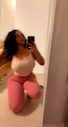 First time here .. do you like my tits?