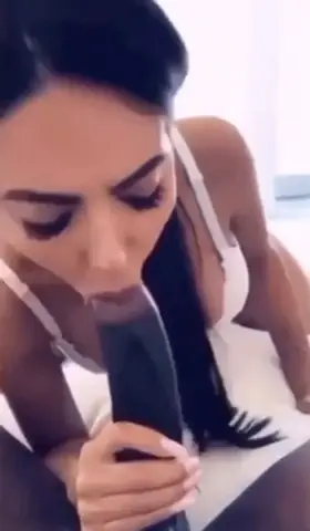 Now that’s how you suck a black cock (audio on)