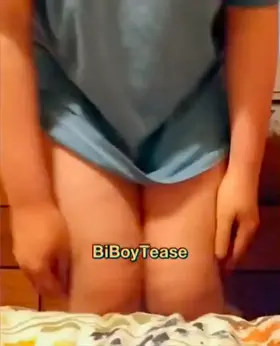 Sub Red doing his daily dildo sitting! He’s now trained to show off his tiny dick before he starts anything