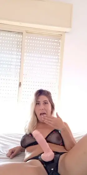 Pull all the cum out of my BIG COCK with that tight ass hole and i will make you clean up the mess with your tongue 😈