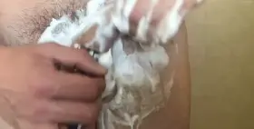 Daddy likes to keep it clean for you 😈