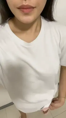 Can I be your personal Filipina cheerleader?