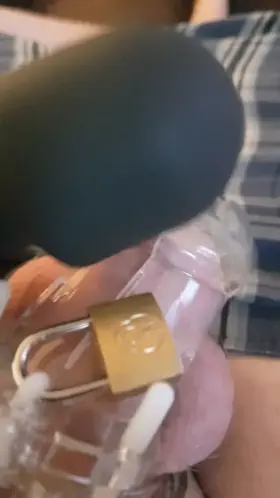 Modern white boy moans !! *sound on !