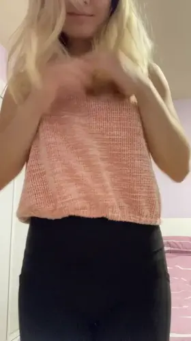 The guys at work think I'm small and wholesome, but you guys know the real me 😈