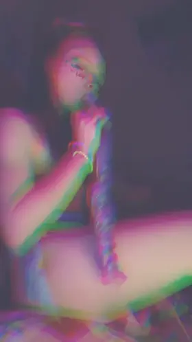 link to watch w sound below :)