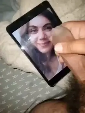 Bud fed Eva his cum! Dm to trib her too and add your load to her face 😈