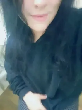 When im cozy in my leggings and sweatshirt (35)