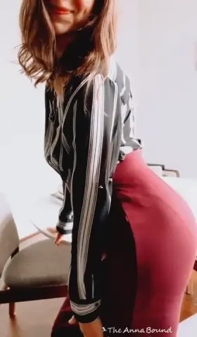 Is it even a performance review if you don't kiss your boss's ass? 😏