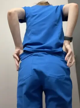 Do you like a naughty nurse in scrubs?🙈 [F]
