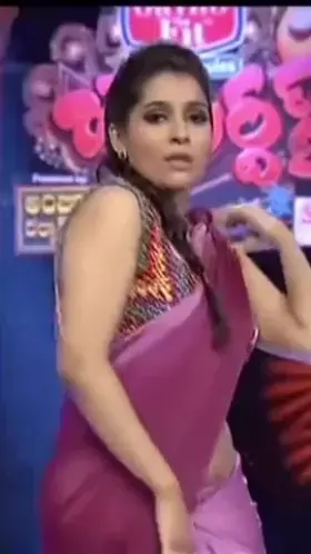 Rashmi Gautam satin saree navel