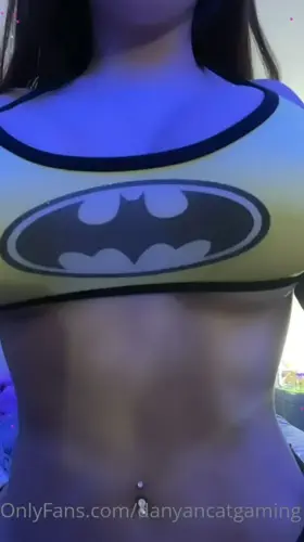 Bat boobs