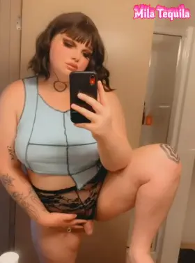 Help me get it hard? 👀☺️