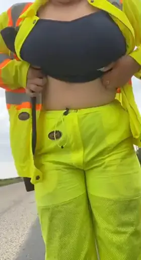 is this a good way to stop traffic? {Drop}