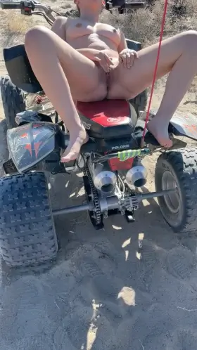 Have you ever seen a predator with a 600 big bore? Or a girl like me riding one 😘