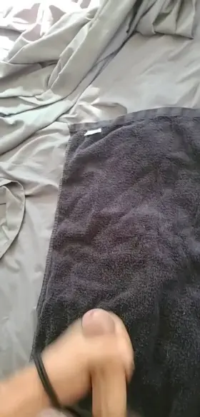 I wanna cum on your face 😈