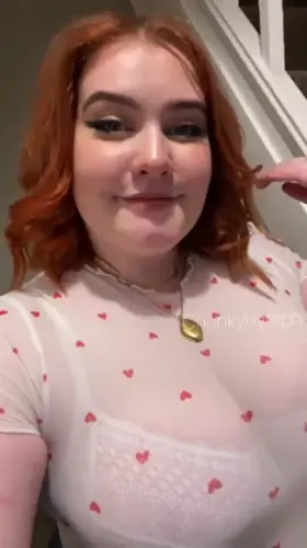 Just a northern gal flashing at a party [f]