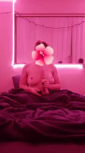 [f] relaxing vibes 💖