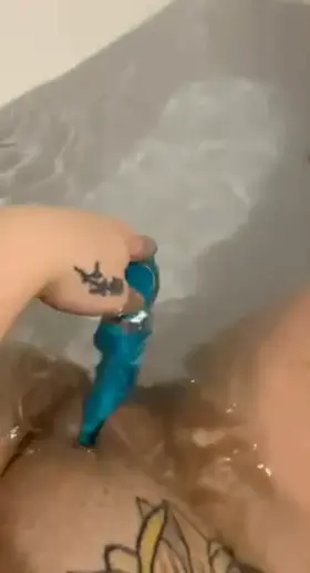 Hey daddy come play 😚