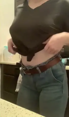 Hi do you like my pants? 🥺 oc