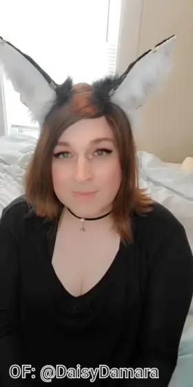 Good morning! I hope a cute trans girl makes your day better! Think of me 😘😘