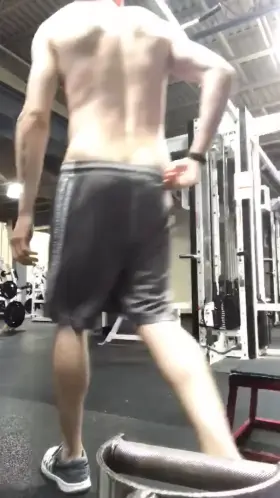 Showing off at the gym. Would you be my workout partner?