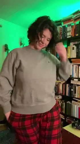 Would you fuck a curvy girl like me?