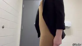 First time wearing my Butt plug at work (32yo Teacher)🥵