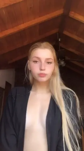 🌺 18-YEAR-OLD BLONDE🌺 PERFECT CURVES 🚨 10% DISCOUNT FOR FIVE DAYS ONLY 100 PLACES 🚨 Exclusive content every day 🎁 Premium personalized videos and photos 🍑 Masturbation 🍒 ALWAYS ONLINE, THE HOTTEST CHATS 👅 FREE COCK RATING US WE WILL HAVE FUN! 🐝 Link in the comments! 💋