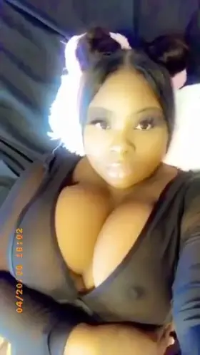 Up arrow if you’d breed a busty jamaican