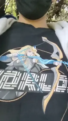 This guy winked at me at the park and the next thing I know he was fucking me behind some bushes 🌲🌲