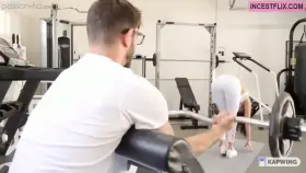 A Stepdaughters Gift - Emily Willis - F/D