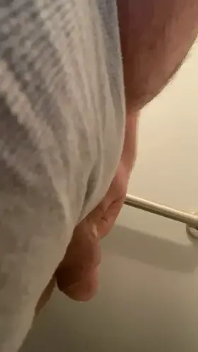 Watching a cute guy drink my piss is one of my biggest fantasies