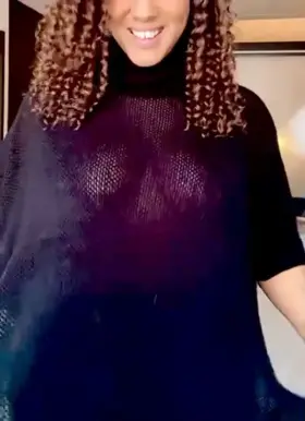 Wearing a poncho with no bra, good idea or no? 🤔😅