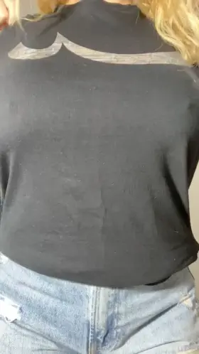 This is my natural body, am I fucktoy or girlfriend material?😋