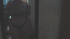 do you like my jiggly body?