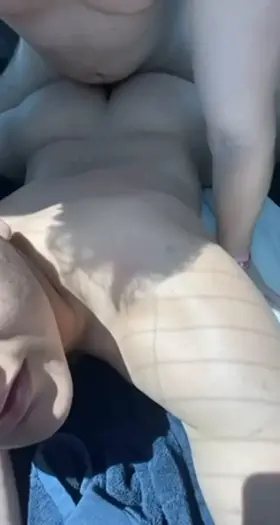 Who else wants to go to pound town