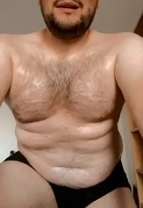 how do you like my 29yo chubby body?