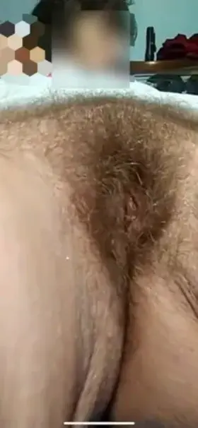 MzBush and the Hairy Beast (Cam) 1