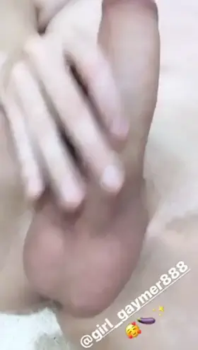 Let me feminize you with my girlcock :3