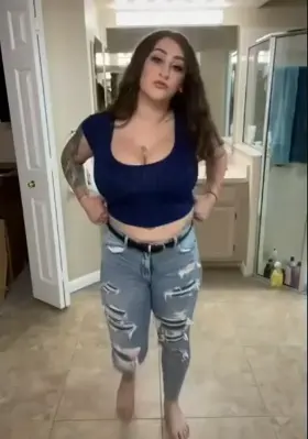 Amateur With Dangerous Curves 🔥