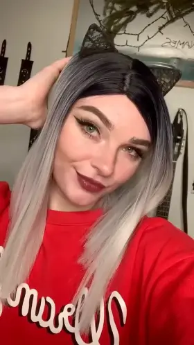 Would u spit in my mouth? 🤤👅