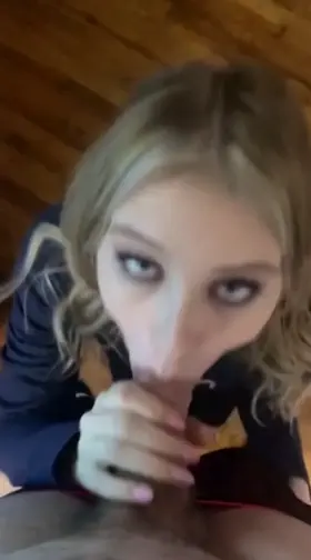 Melody Marks Trying Her Best To Deepthroat