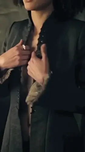 Nathalie Emmanuel has great tits!