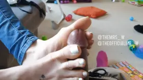 [NSFW] The power of my perfect little feet and toes 💦