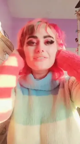 An embarrassing flash to start your morning