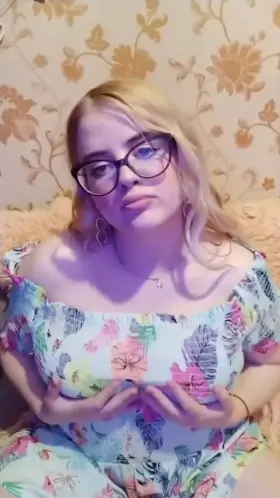 How long would it take you to beat оff over my 22 year old bооbs :P